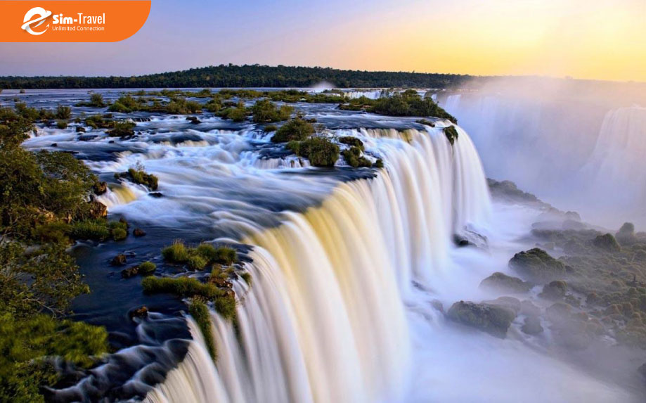 Thác nước kỳ vĩ tại Paraguay