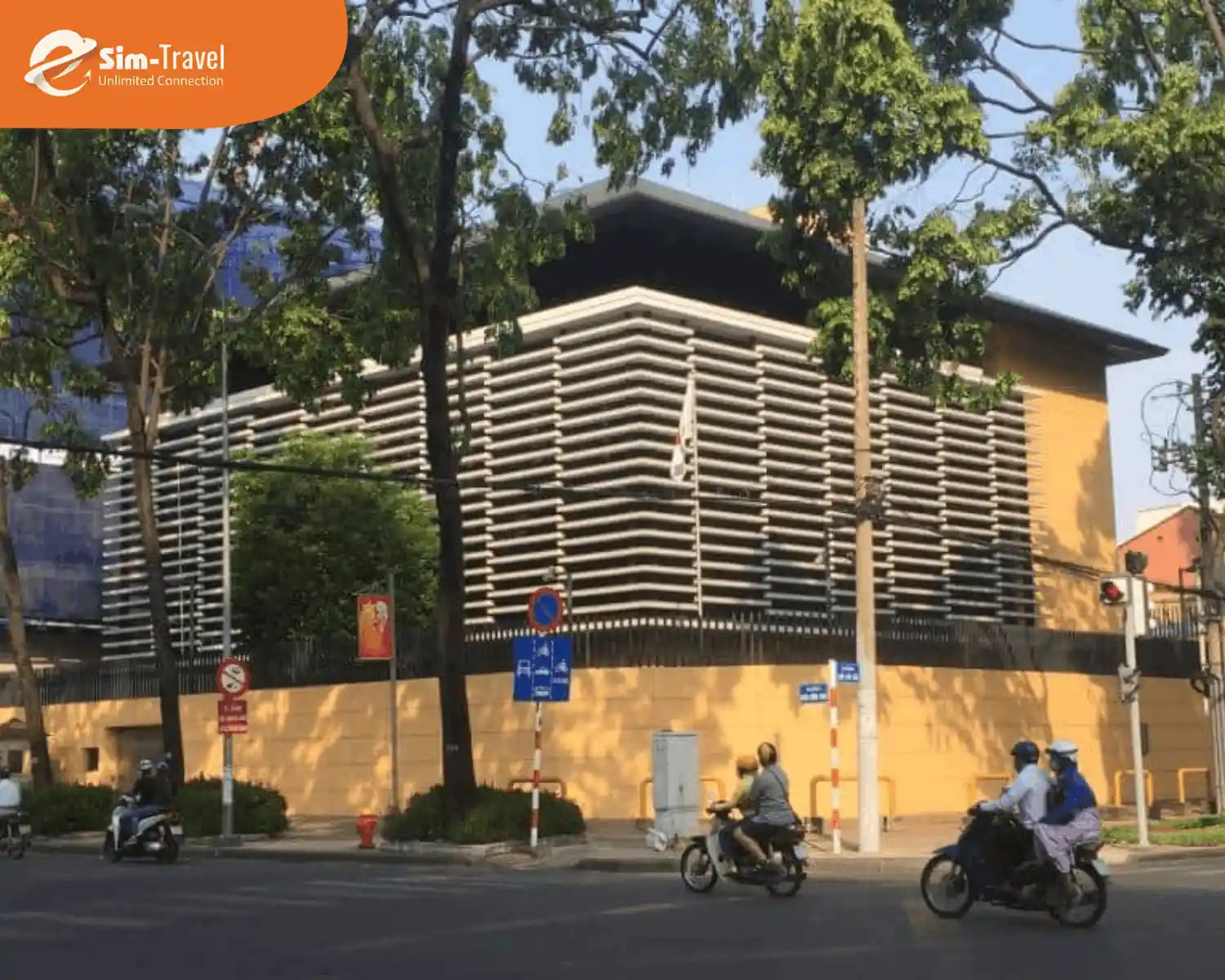 Nộp giấy tờ trực tiếp tại cơ quan lãnh sự